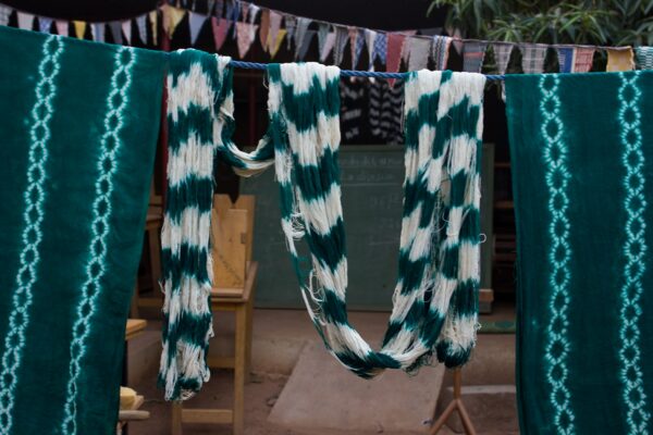 Shibori-guirlande-vert